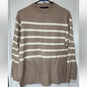 ZESICA Beige White Striped Knit Mock Neck Pullover Sweater Women's Size S.